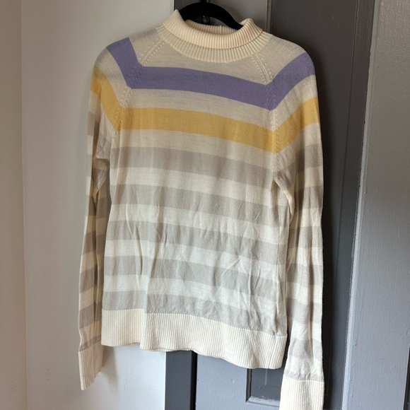 Nike Sweaters - Nike Golf Cream and Yellow Turtleneck Sweater